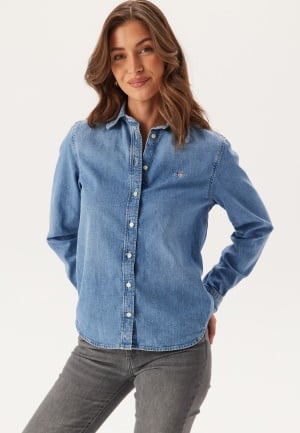 GANT Reg Denim Shirt Semi Light Blue Worn In 42 GANT Reg Denim Shirt Semi Light Blue Worn In 42