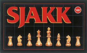 Sjakk Brettspill med Trebrikker 36x36 cm fra Egmont Damm