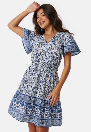 VERO MODA Vmmilan Ss Short Dress Wvn Snow White Aop:milan Mazarine XS