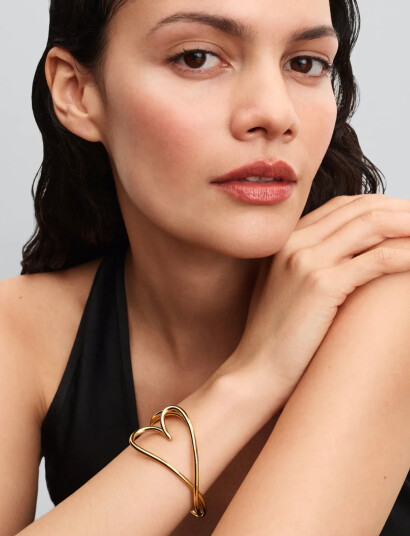 Pandora Heart 14K Gold-Plated Open Bangle - Gold - 19 CM Pandora Heart 14K Gold-Plated Open Bangle - Gold - 19 CM