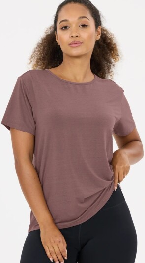 Athlecia Lizzy V2 W Slub Ss Tee   Purple   40