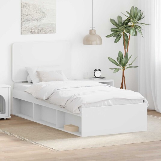  Sengestamme med hodegjerde Hvit 90 x 190 cm Massiv furu