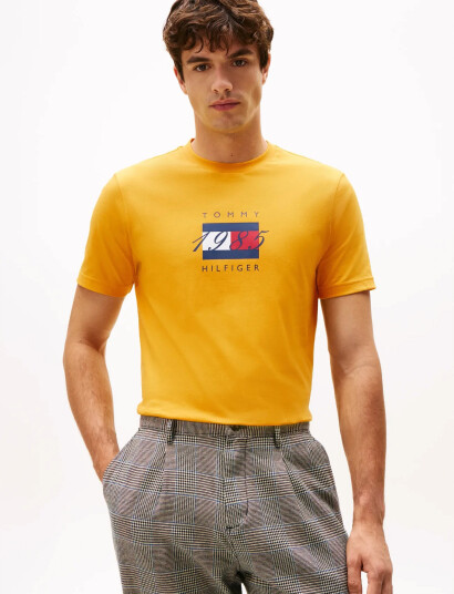 Tommy Hilfiger Linear Flag Graphic Tee - Yellow - L Tommy Hilfiger Linear Flag Graphic Tee - Yellow - L