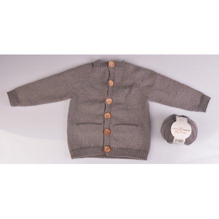  Strikket Basic Cardigan av Rito Krea Jakke Strikkeoppskrift str Prematur 18 mnd  Strikket Basic Cardigan av Rito Krea Jakke Strikkeoppskrift str Prematur 18 mnd