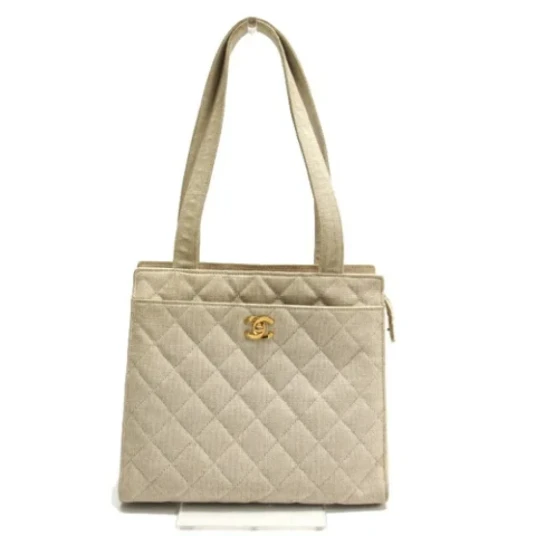 Chanel Vintage Dame Beige
