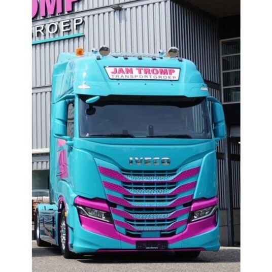 LED Lightsign Iveco S way 135x27,5cm
