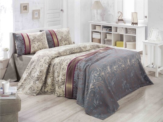 Victoria Sengeteppe Enkelt 160x230 cm Krem/Beige/Multi