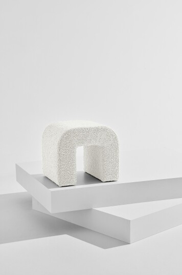 Jotex Puff i Bouclé 45x41 Cm Polyester/Kryssfiner/Akryl Hvit Odette 1665274010 Jotex Puff i Bouclé 45x41 Cm Polyester/Kryssfiner/Akryl Hvit Odette 1665274010