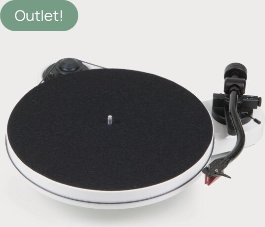 Pro-Ject RPM 1 Carbon Hvit