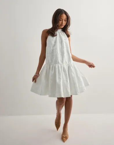 Malina Hvit Flora halterneck mini dress Malina Hvit Flora halterneck mini dress