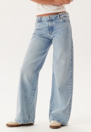 Pieces Pcselma Lw Wide Jeans Lb Light Blue Denim 31/30 Pieces Pcselma Lw Wide Jeans Lb Light Blue Denim 31/30