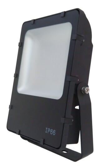 Nordesign Avant 72W lyskaster IP66 4000 Kelvin - Svart Nordesign Avant 72W lyskaster IP66 4000 Kelvin - Svart