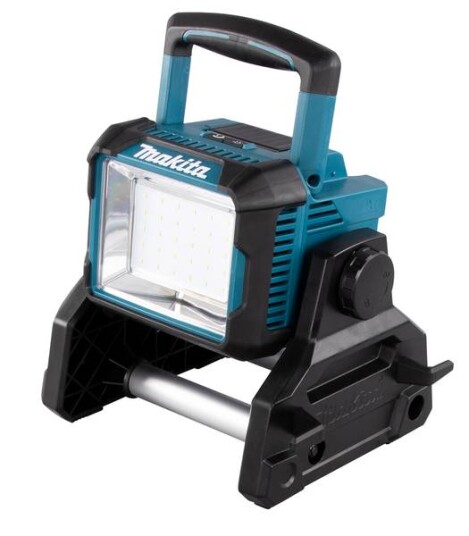 Makita arbeidslampe led 18v 3000 lumen dml811 Makita arbeidslampe led 18v 3000 lumen dml811
