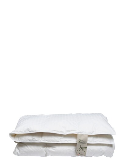 Quilts of Denmark Year-Round Warm Musk Quilt Anniversary Quilt - White - 140X200CM Quilts of Denmark Year-Round Warm Musk Quilt Anniversary Quilt - White - 140X200CM