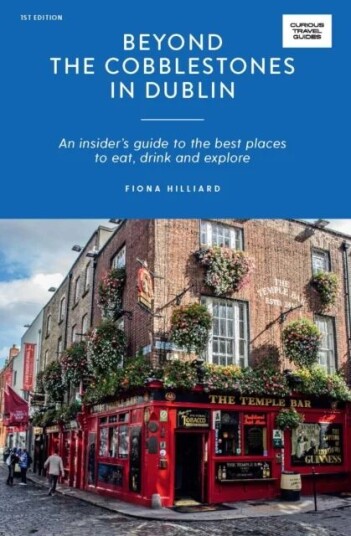 Beyond The Cobblestones In Dublin Av Fiona Hilliard