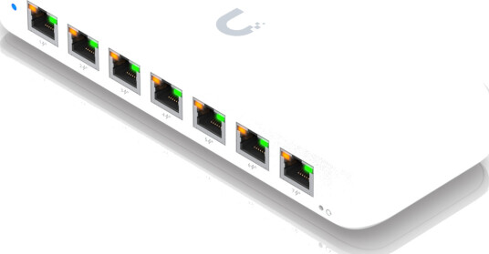 Ubiquiti Unifi Switch Ultra 60W Switch - Styrt - 7 X 10/100/1000 (Poe+) + 1 X 10/100/1000 (Poe++) - Stasjonær, Veggmonterbar - Poe++ (52 W) - Ac Ubiquiti Unifi Switch Ultra 60W Switch - Styrt - 7 X 10/100/1000 (Poe+) + 1 X 10/100/1000 (Poe++) - Stasjonær, Veggmonterbar - Poe++ (52 W) - Ac