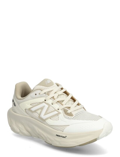 New Balance New Balance Freshfoam Trainer Cream 36 New Balance New Balance Freshfoam Trainer Cream 36