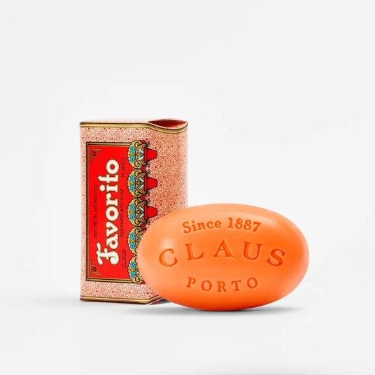 Claus Porto Favorito Red Poppy Soap Claus Porto Favorito Red Poppy Soap