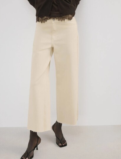 Mango Catherin Culotte High Rise Jeans Cream 40 Mango Catherin Culotte High Rise Jeans Cream 40