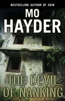 The Devil Of Nanking Av Mo Hayder