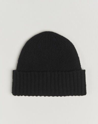 Robert Mackie Rona Ribbed Shaggy Lambswool Beanie Black Robert Mackie Rona Ribbed Shaggy Lambswool Beanie Black