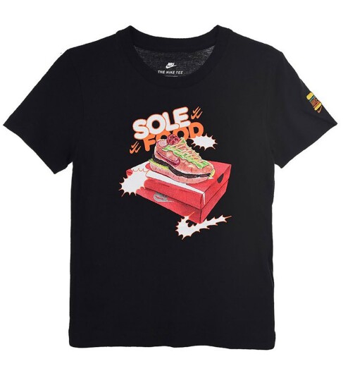 Nike T skjorte Enemat Svart 6 år 116 T skjorte