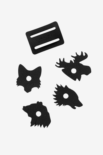MiLLE W NORDISK DESIGN Vinglass Charms Nordisk Svart