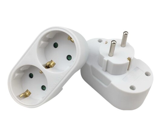 MicroConnect Schuko power converter with MicroConnect Schuko power converter with