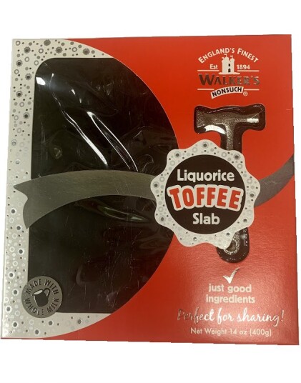 Walkers Toffee Liquorice Slab Toffee   Gavepakke med Lakris og Metallhammer 400 gram