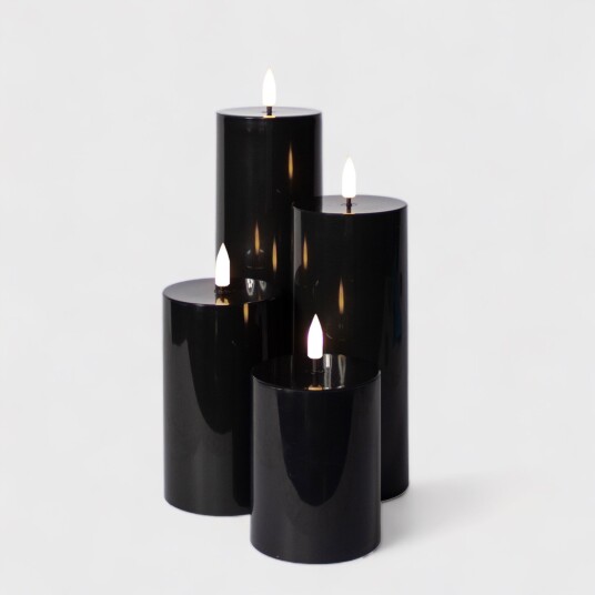 Luna utendørs lys svart Ø7.5 X 10-15-20-25cm set med 4 Luna utendørs lys svart Ø7.5 X 10-15-20-25cm set med 4