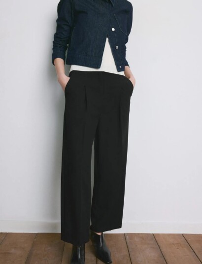 Mango Straight Fit Pleated Trousers Black 42 Mango Straight Fit Pleated Trousers Black 42