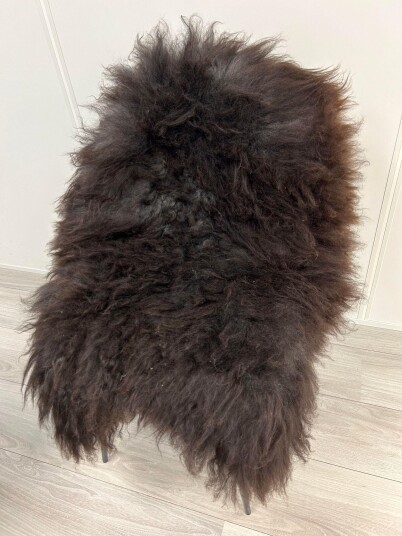 Nature Norsk Saueskinn Brun-Mørk 110cm
