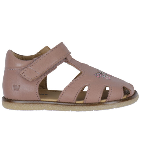 Wheat Sandal Closed Toe Lowe - Pink - 20 Wheat Sandal Closed Toe Lowe - Pink - 20