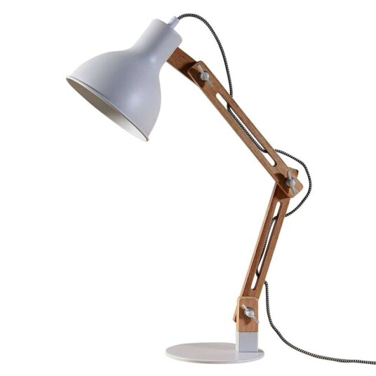 Lindby Skrivebordslampe Shivanja i tre med hvit skjerm