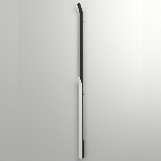 INR Iconic Nordic Rooms Bow Håndkletørker H170 Svart Matt Hvit INR Iconic Nordic Rooms Bow Håndkletørker H170 Svart Matt Hvit