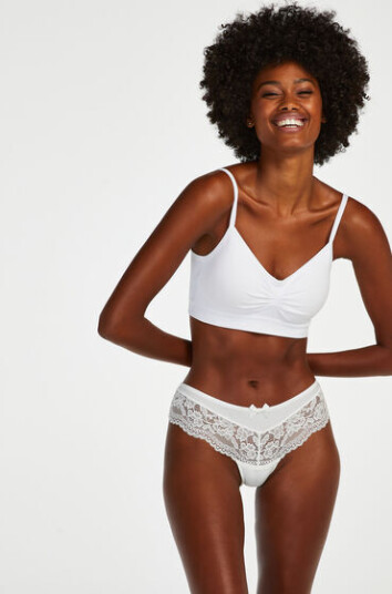 Hunkemöller 3-pakning brasiliansk shorts Valencia Hvit S Hunkemöller 3-pakning brasiliansk shorts Valencia Hvit S