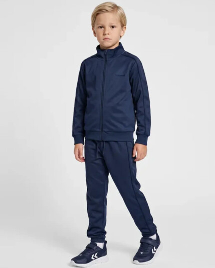 Hummel Cardigan hmlJR Dress Blues Hummel 9 år (134) Cardigan Marineblå Hummel Cardigan hmlJR Dress Blues Hummel 9 år (134) Cardigan Marineblå