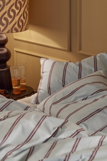 Staycation Putetrekk Significant Stripe i bomullspercale Blå