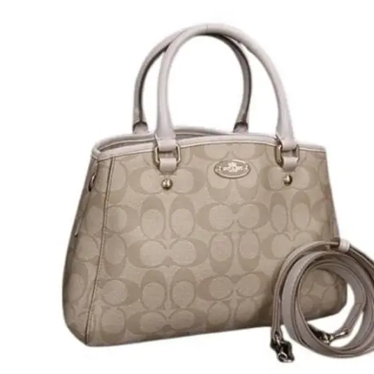 Coach Dame Beige Coach Dame Beige