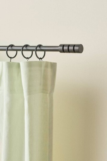 Jotex MIST gardinstang 90-160 cm Svart 1697973-01-0 1685997-03-0