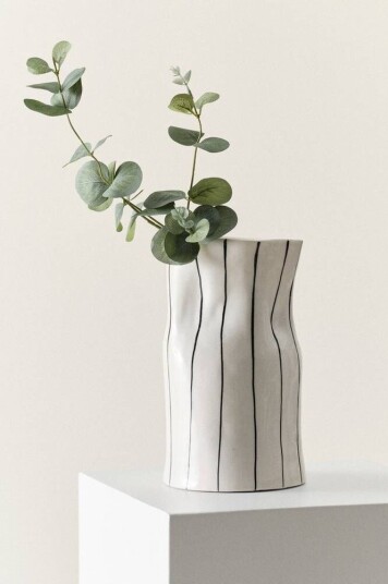 MOJ vase Hvit/svart