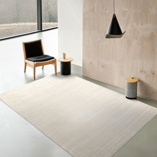 Recycled PET with viscose look offwhite Størrelse: 240 x 240 cm firkantet form