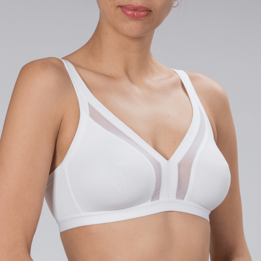 Trofe Bella Wireless Bra BH Hvit polyamid C 90 Dame