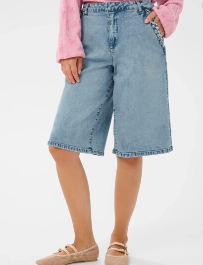 Cream Crvisti Bermuda Shorts Blue 38