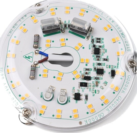 Ledlife 10,1cm / 18W Dimbar LED innsats m/linser Flicker free erstatter G24 sirkelrør og kompaktrør Dimbar : Dimbar Kulør : Varm Ledlife 10,1cm / 18W Dimbar LED innsats m/linser Flicker free erstatter G24 sirkelrør og kompaktrør Dimbar : Dimbar Kulør : Varm
