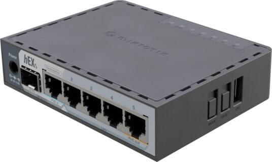 MikroTik hEX S Ruter 2,5Gbps SFP+ 5x Gigabit LAN med USB 3.0 PoE In/Out MikroTik hEX S Ruter 2,5Gbps SFP+ 5x Gigabit LAN med USB 3.0 PoE In/Out