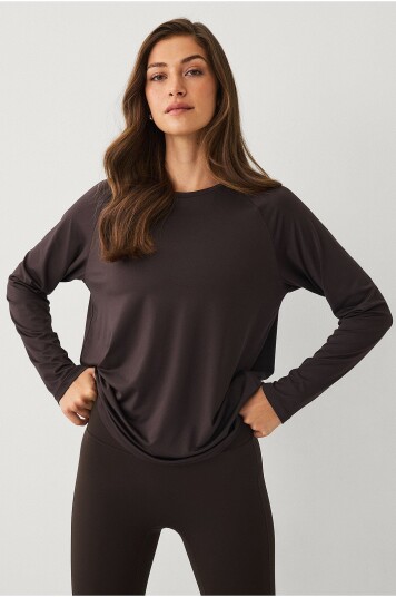 Ellos STUDIO Treningstopp Loose Top Core LS Brun