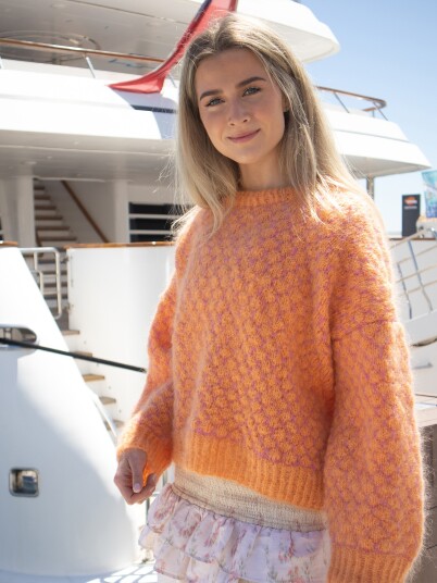 Bæstmor 09 08a Bumble genser Bæstmor 09 08a Bumble genser
