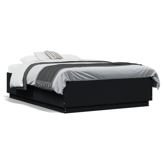  Sengeramme svart 135x190 cm konstruert tre 8721012274730