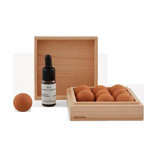 Frama 1917 From Soil To Form Diffuser + Oil 10 ml Frama 1917 From Soil To Form Diffuser + Oil 10 ml